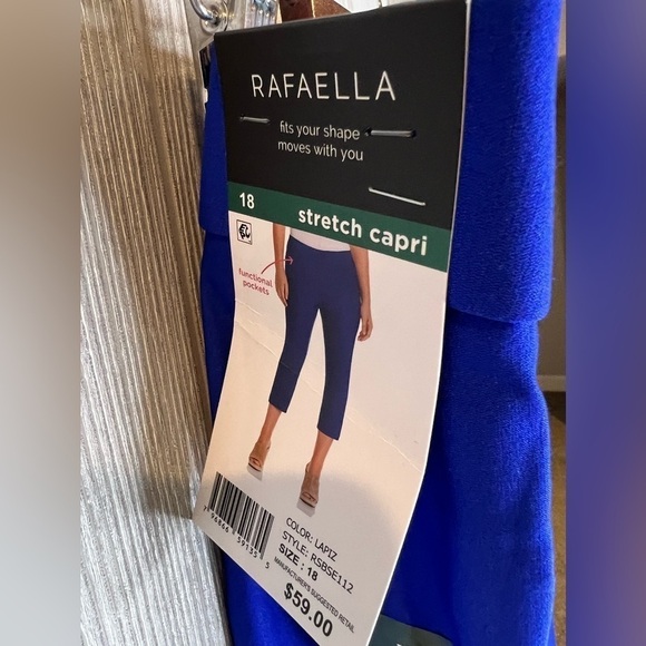 Rafaella Jewelry - D13.20 NWT Rafaella Lapiz Stretch Capri 18